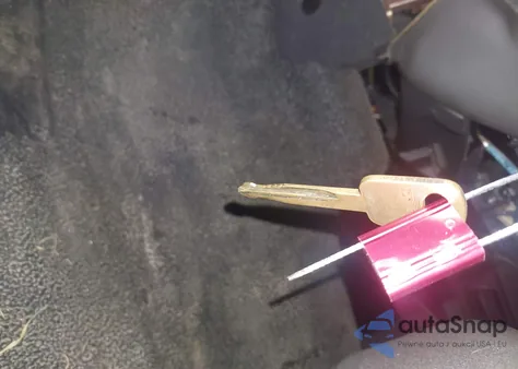 2004 Ford Crown Victoria Police from USA, damaged, VIN 2FAFP71W34X122186